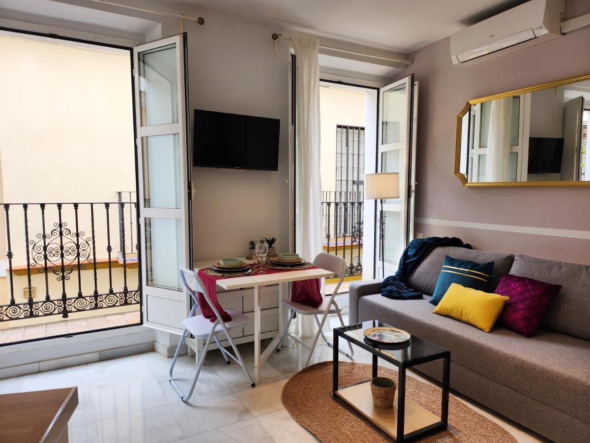 Lovely Center Apartments - Balcony Lux Sol Sevilla Dış mekan fotoğraf