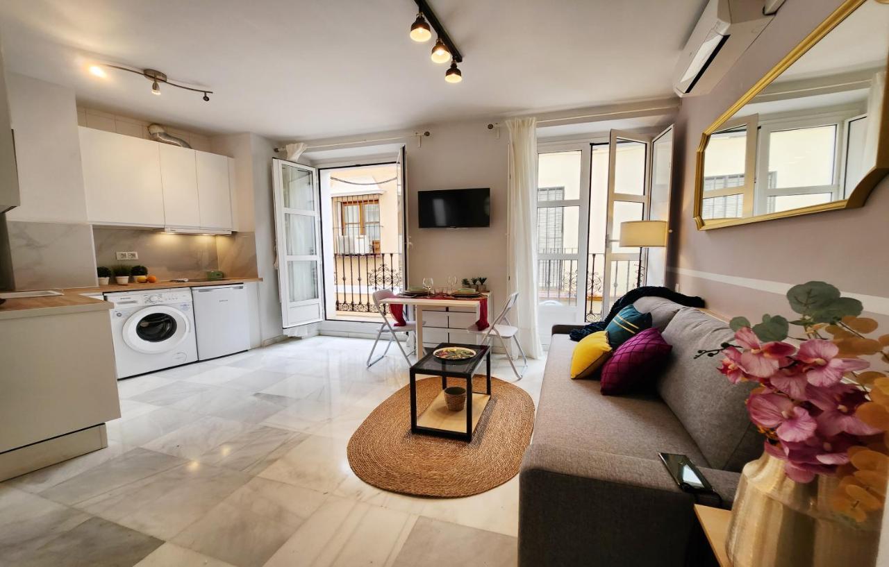 Lovely Center Apartments - Balcony Lux Sol Sevilla Dış mekan fotoğraf